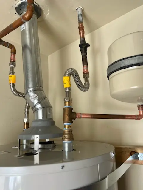 Water heater installation and plumbing repair in Bowercrest Park